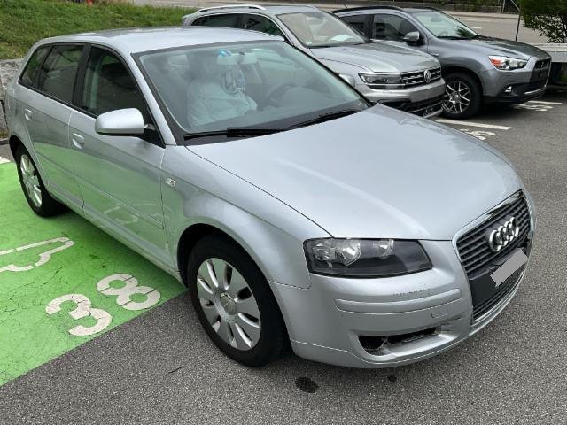 Audi A3 Sportback 1.4 T FSI Attraction — zdjęcie 1