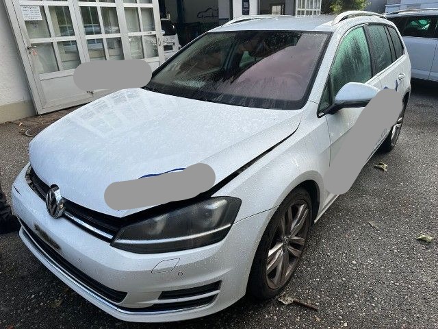 VW Golf VII Variant 1.4 TSI 140 Highline DSG — zdjęcie 1