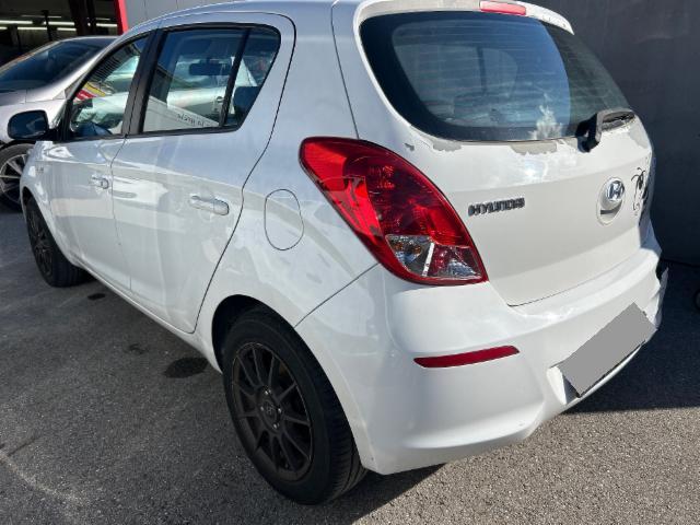 Hyundai i20 1.4 Style — zdjęcie 7