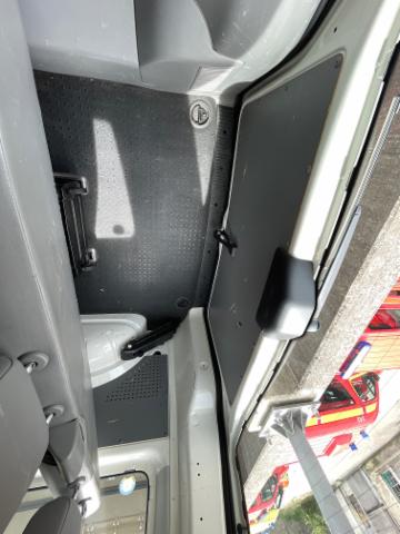 VW T5 Kombi 3000 2.5 TDI 131 — zdjęcie 11
