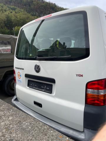 VW T5 Kombi 3000 2.5 TDI 131 — zdjęcie 8