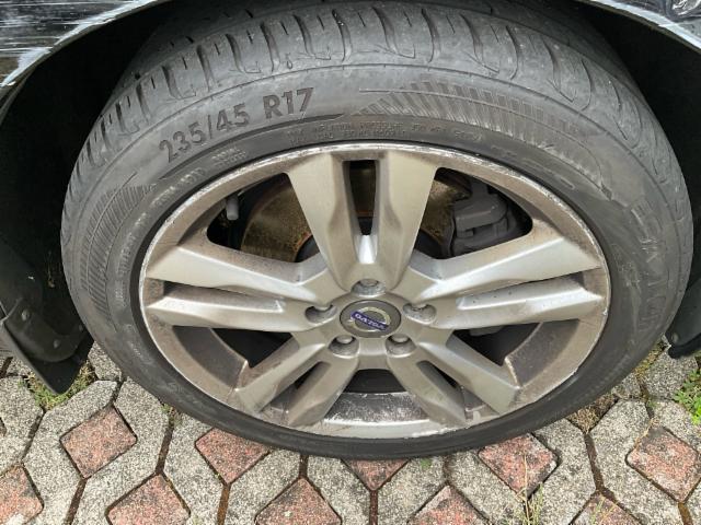 Volvo V60 2.0 D3 Momentum — zdjęcie 13