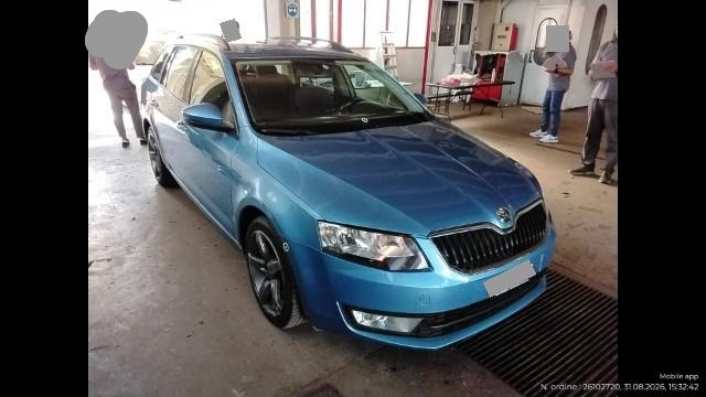 Skoda Octavia Combi (5E5)(01.2013->) Ambition — zdjęcie 2
