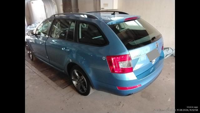 Skoda Octavia Combi (5E5)(01.2013->) Ambition — zdjęcie 4
