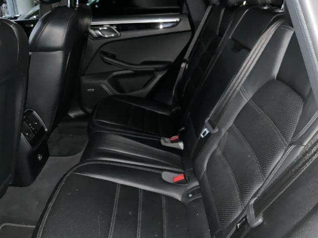 Porsche Macan 3.6 V6 Turbo Performance — zdjęcie 12
