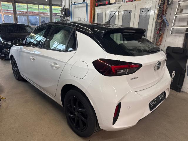 Opel Corsa 1.2 T GS Line — zdjęcie 7