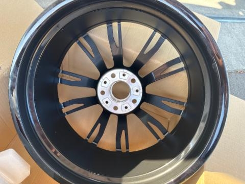 BMW 340i xDrive TouringMSport 20" FELGE NEU — zdjęcie 9