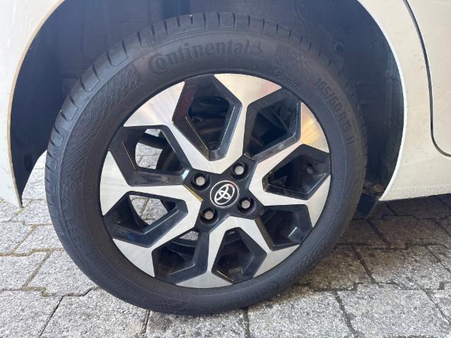 Toyota Aygo 1.0 — zdjęcie 13