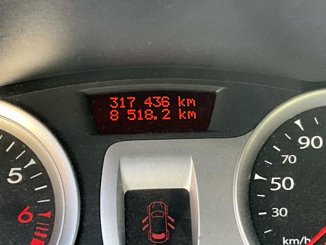 Renault Clio Grandtour 1.2 TCe 100 Night&Day — zdjęcie 5
