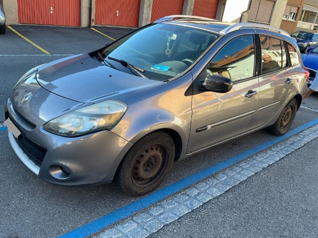 Renault Clio Grandtour 1.2 TCe 100 Night&Day — zdjęcie 7