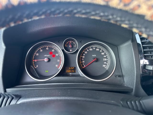 Opel Zafira 1.8 16V — zdjęcie 4