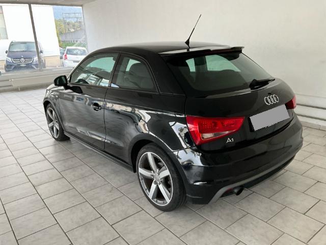 Audi A1 1.2 TFSI Ambition — zdjęcie 7