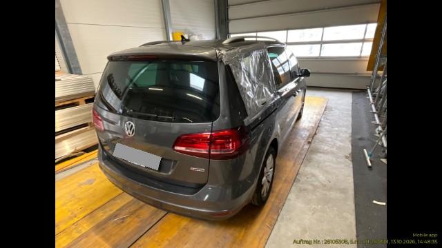 VW Sharan 2.0 TDI SCR Highline DSG 4m — zdjęcie 5