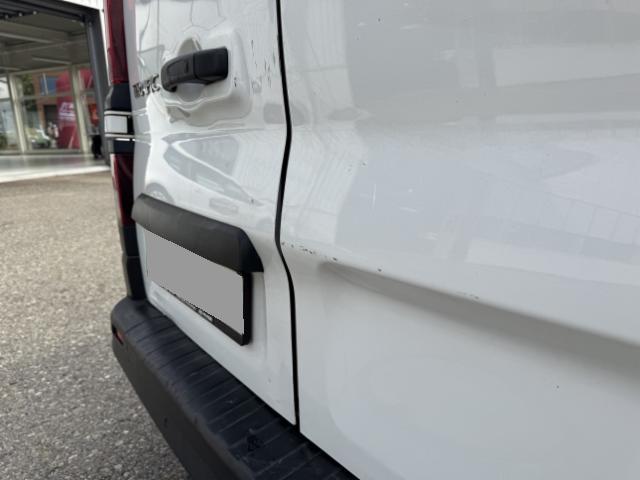 Renault Trafic Kaw. 3.0 t L2 H1 2.0 dCi 120 Business — zdjęcie 18