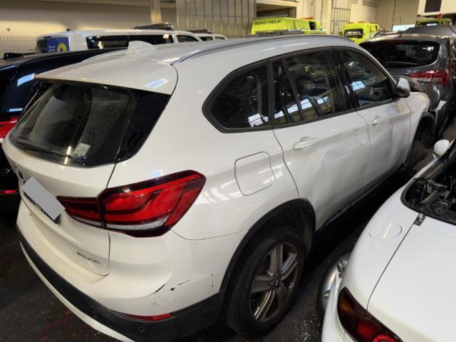 BMW X1 F48 18i sDrive — zdjęcie 2