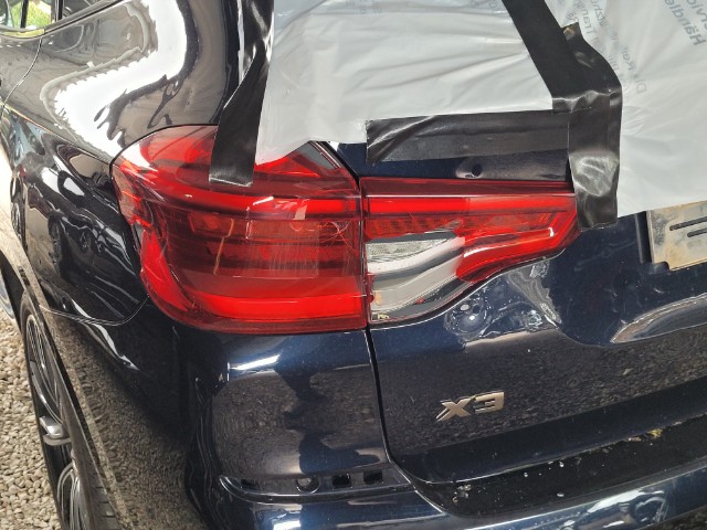 BMW X3 G01 M40d — zdjęcie 12