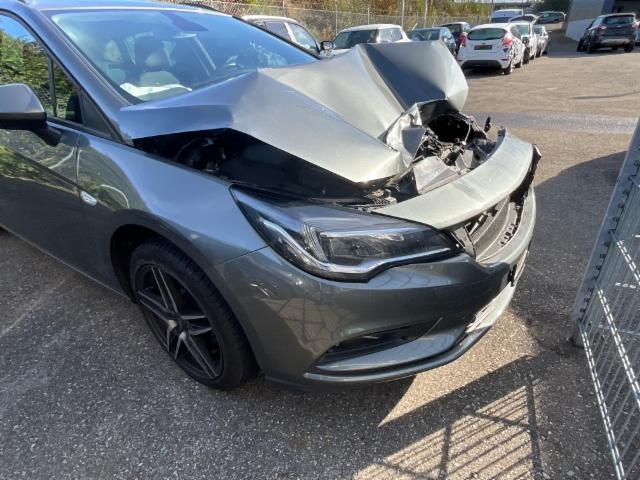 Opel Astra Sports Tourer 1.4 T 150 eTEC Excellence S/S — zdjęcie 25