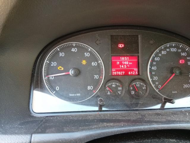 VW Touran 2.0 FSI Highline — zdjęcie 5