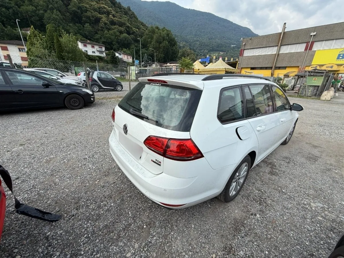 VW Golf VII Variant - Typ BA5 Golf Variant Comfortline 1.6, 110 PS — zdjęcie 3