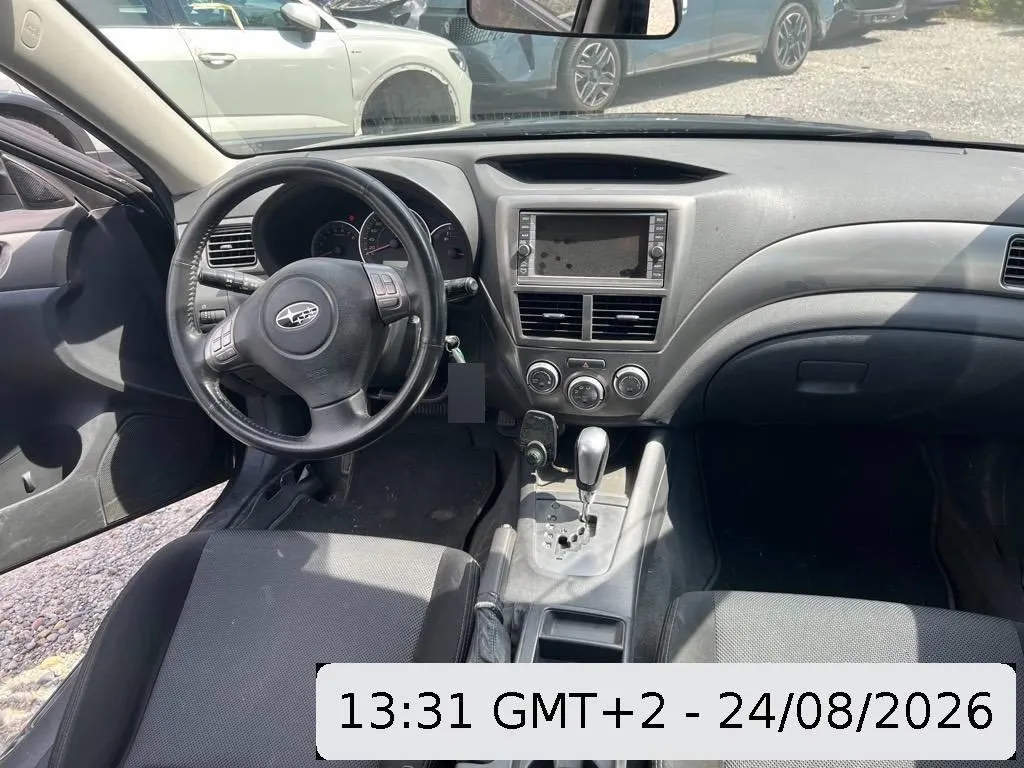 Subaru Impreza 2.0, 150 PS — zdjęcie 9