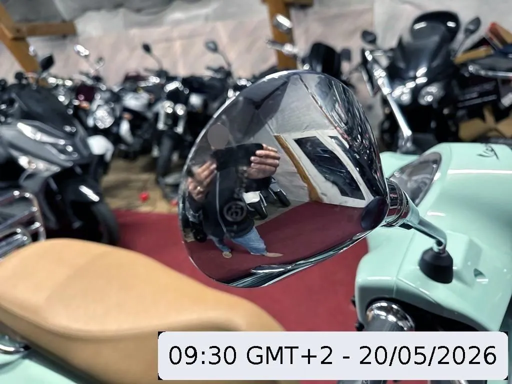 Piaggio Vespa GTS 125, 15 PS — zdjęcie 11
