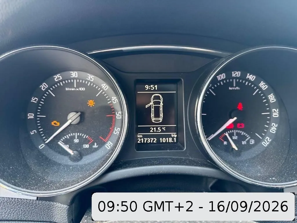 Skoda Superb Combi 2.0 TDI 170 Ambition 4x4, 170 PS — zdjęcie 6