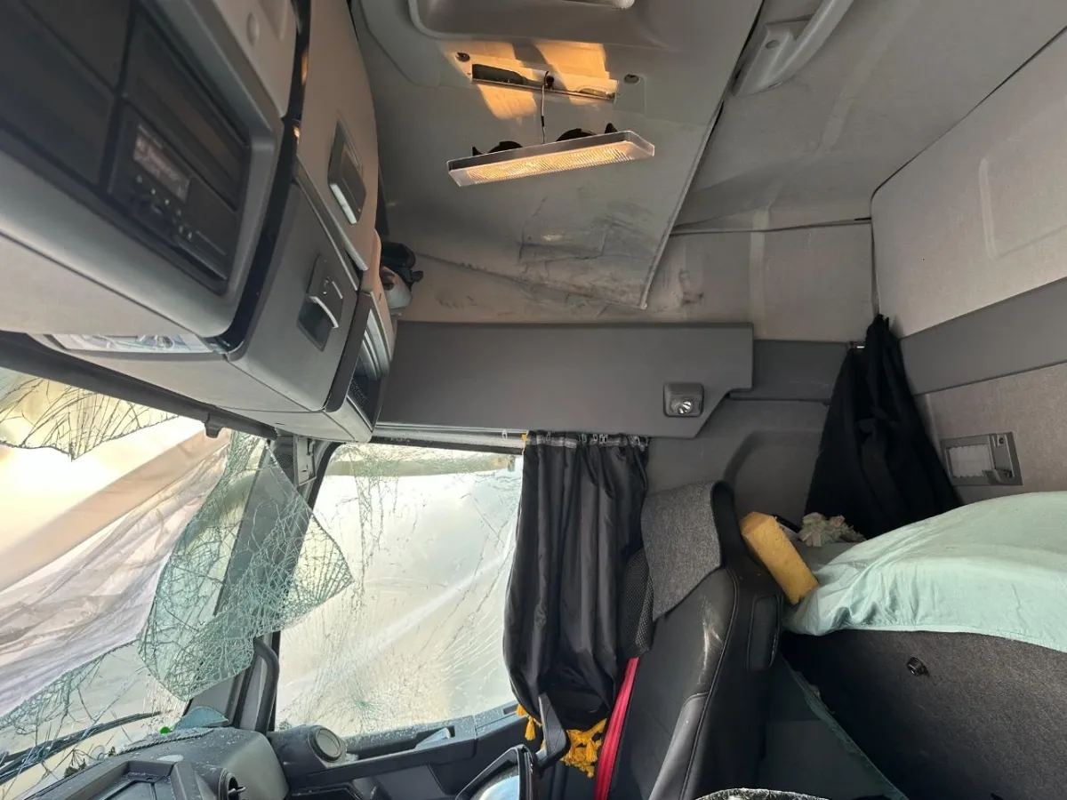 Renault C520 4x2 C520 4x2 12.8, 530 PS — zdjęcie 9
