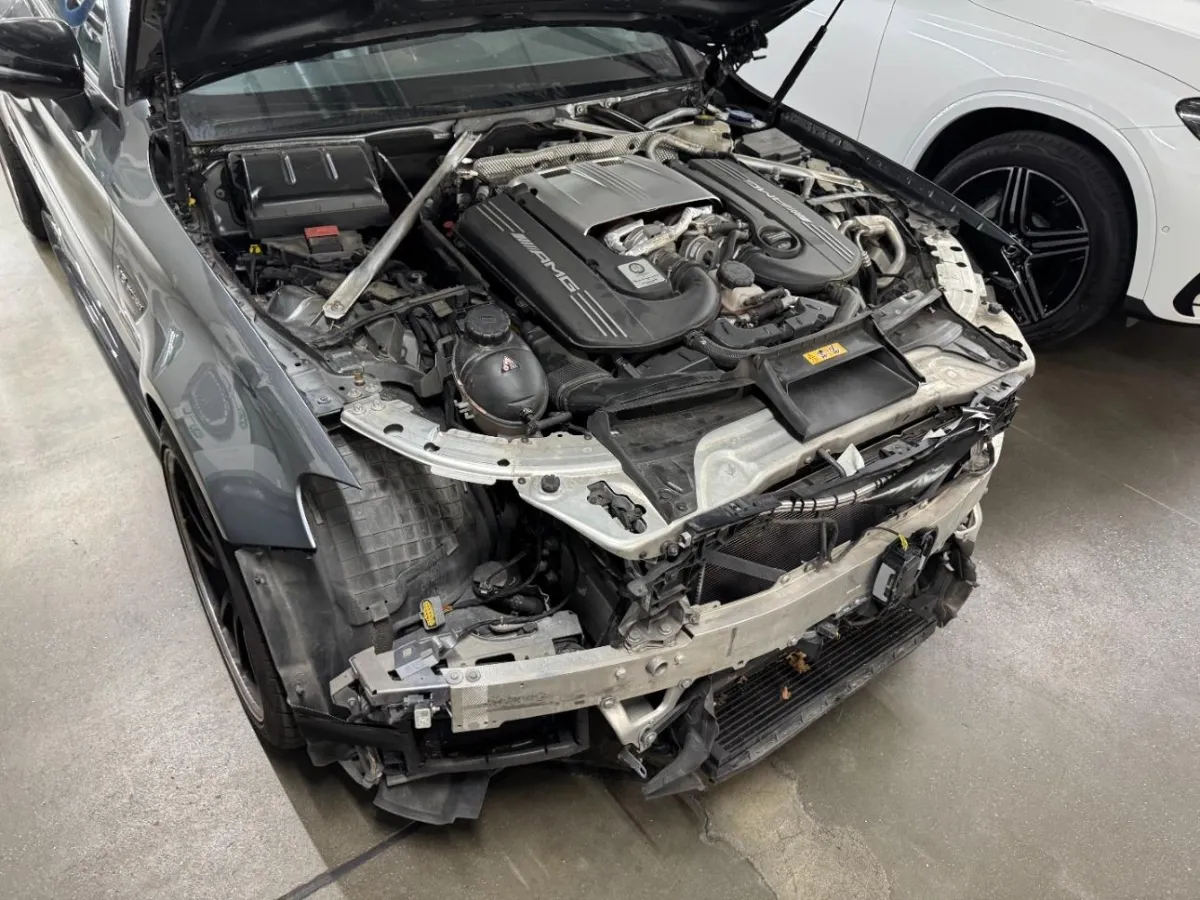 Mercedes-Benz C-Klasse Coupe AMG C 63 S , 508 PS — zdjęcie 11
