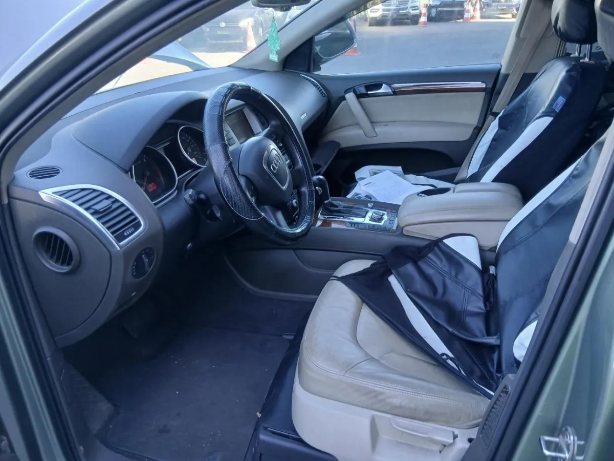 Audi Q 7 3.0 TDI, 239 PS — zdjęcie 9