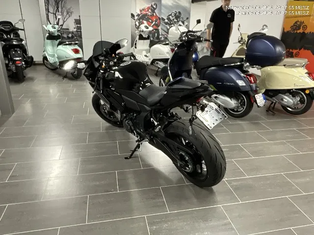 Yamaha YZF-R7, 48 PS — zdjęcie 3