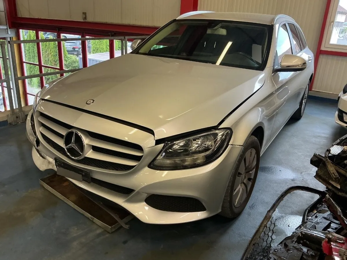 Mercedes-Benz C-Klasse T-Limousine C 200 D 2.1, 135 PS — zdjęcie 1