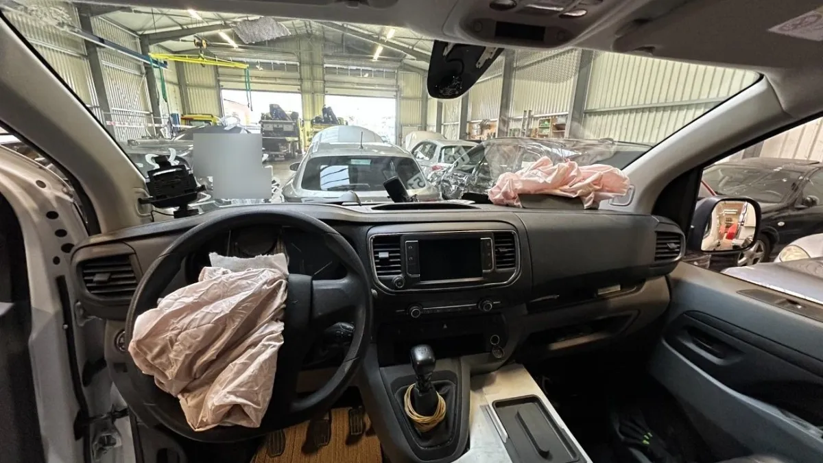 OPEL Vivaro Cargo2.0Enj.LEH4x4, 122 PS — zdjęcie 7