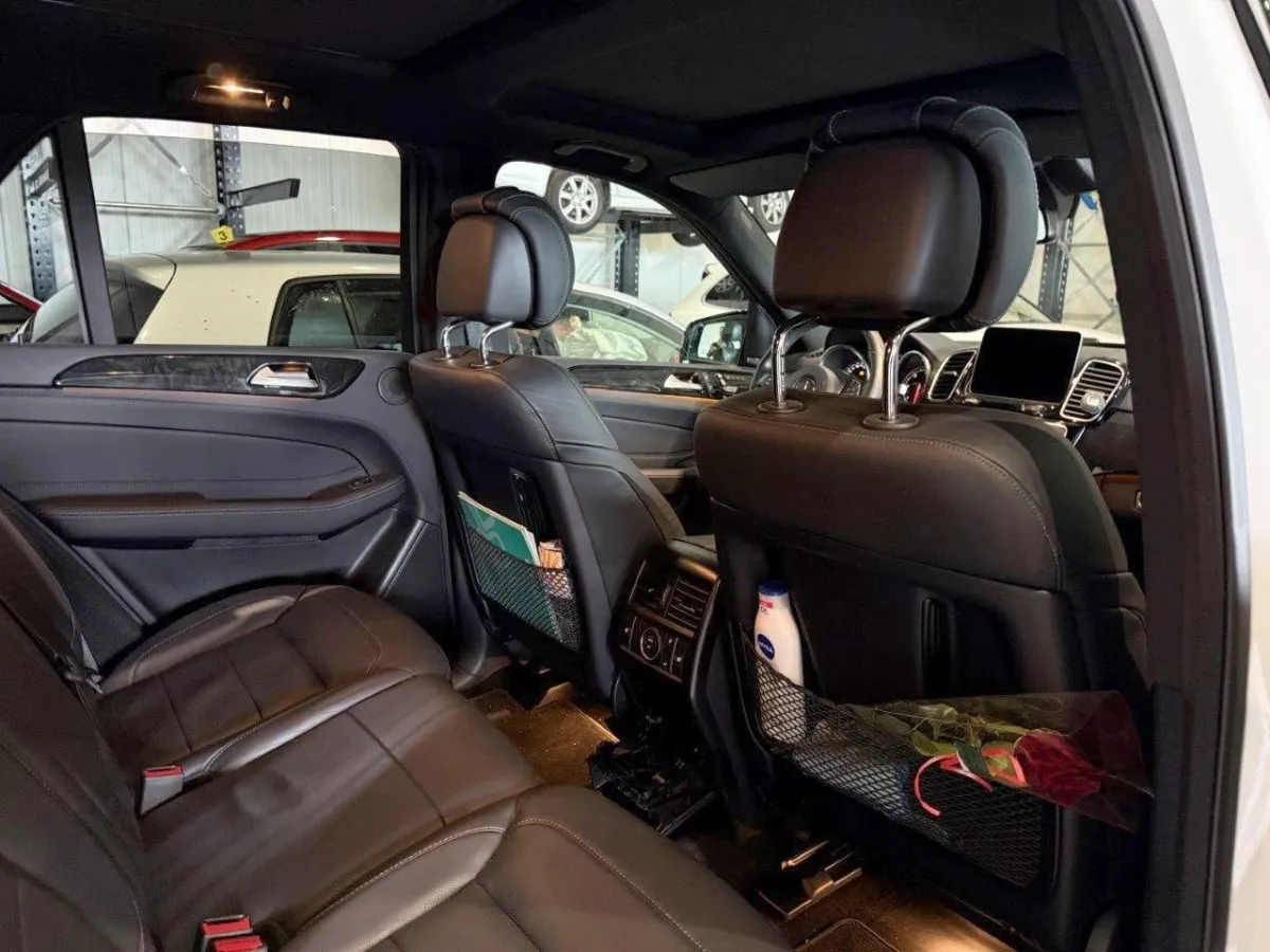 Mercedes-Benz GLE 350d AMG-Line 4-Matic 9G-Tronic 3.0, 258 PS — zdjęcie 10