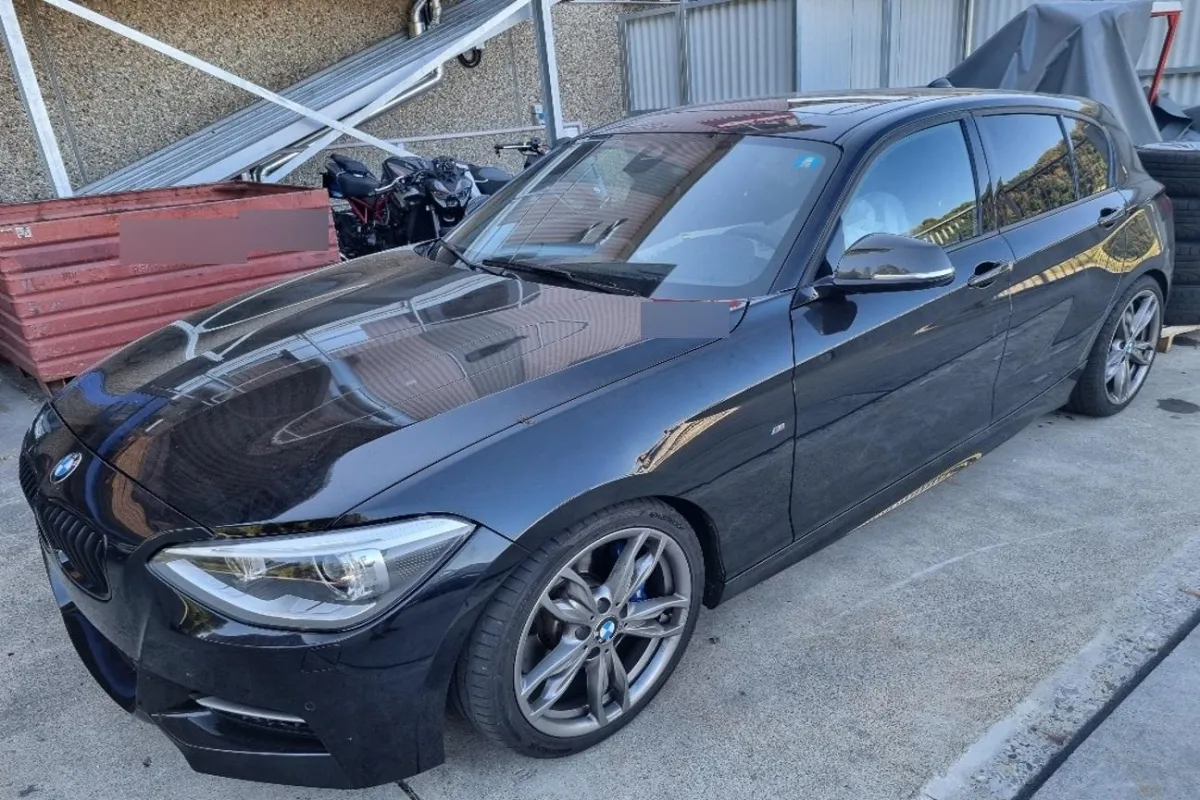 BMW M135i xDrive, 320 PS — zdjęcie 1