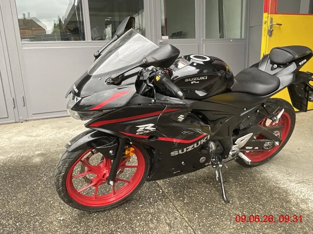 Suzuki GSX-R 125, 15 PS — zdjęcie 12