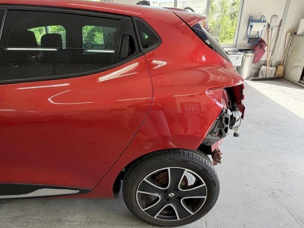 Renault Clio IV 0.9 TCe Limited S/S 0.9, 90 PS — zdjęcie 10