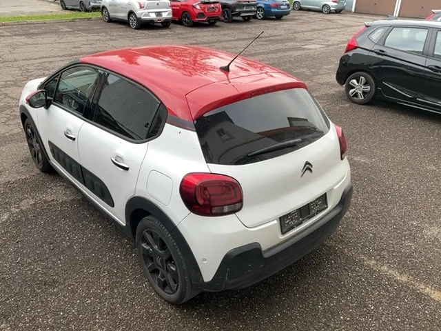 Citroën C3 1.2 PureTech Shine 1.2, 110 PS — zdjęcie 3