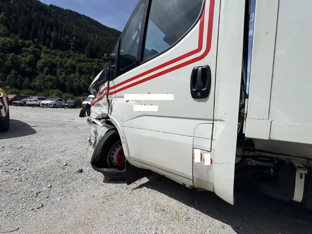 Iveco Daily 35 S 21HA8 K.-Ch. 3750 3.0 HPI 207, 207 PS — zdjęcie 9
