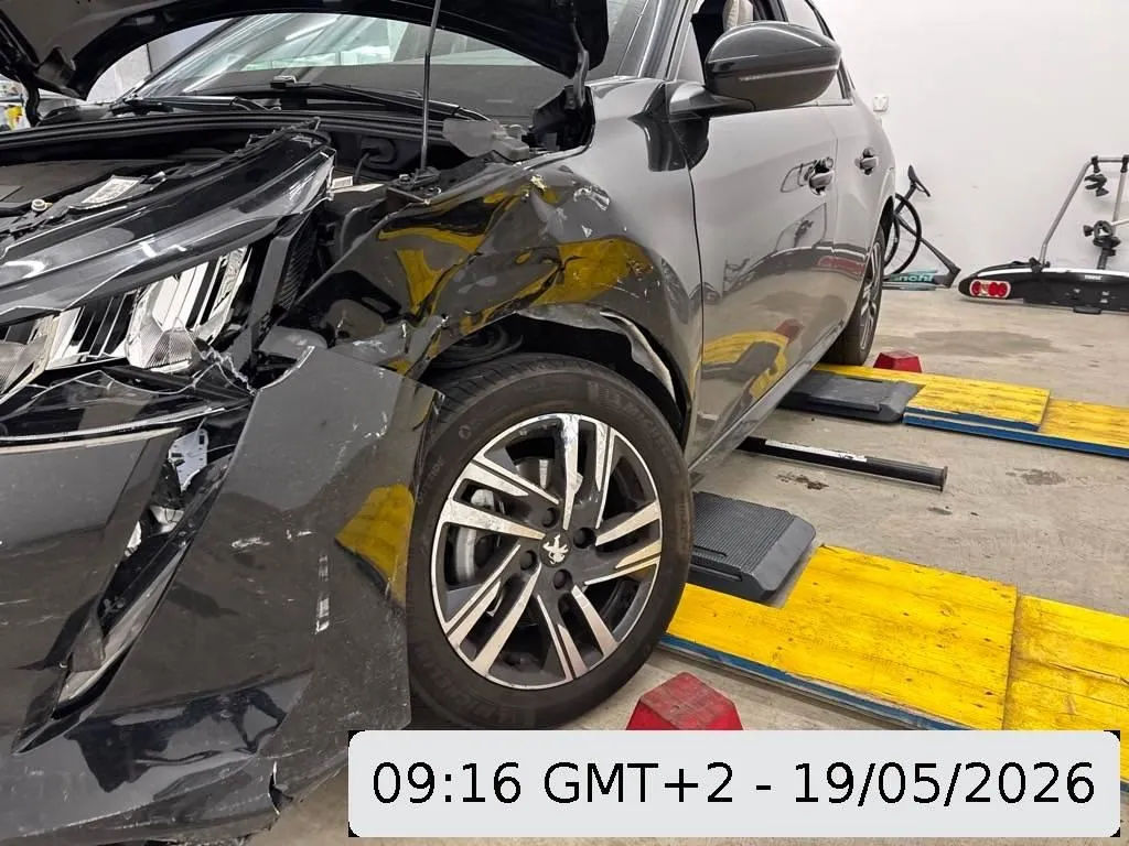 Peugeot 208 II - (UJ) 208 II Allure Pack 1.2, 101 PS — zdjęcie 13