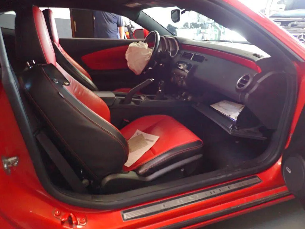 Chevrolet Camaro 6.2 V8 SS 6.2, 432 PS — zdjęcie 7