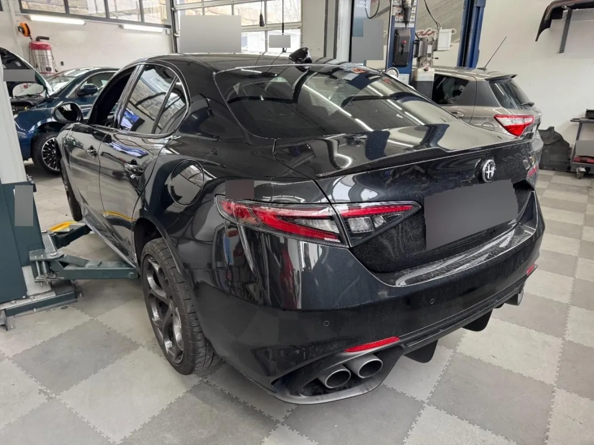 ALFA ROMEO Giulia 2.9 Quadrifoglio, 510 PS — zdjęcie 3