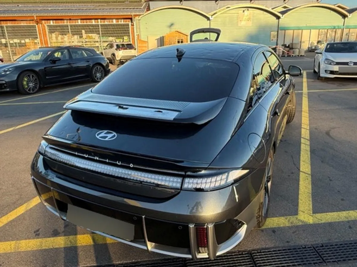 Hyundai Ioniq 6 77,4 kWh Launch Edition 4WD, 325 PS — zdjęcie 3