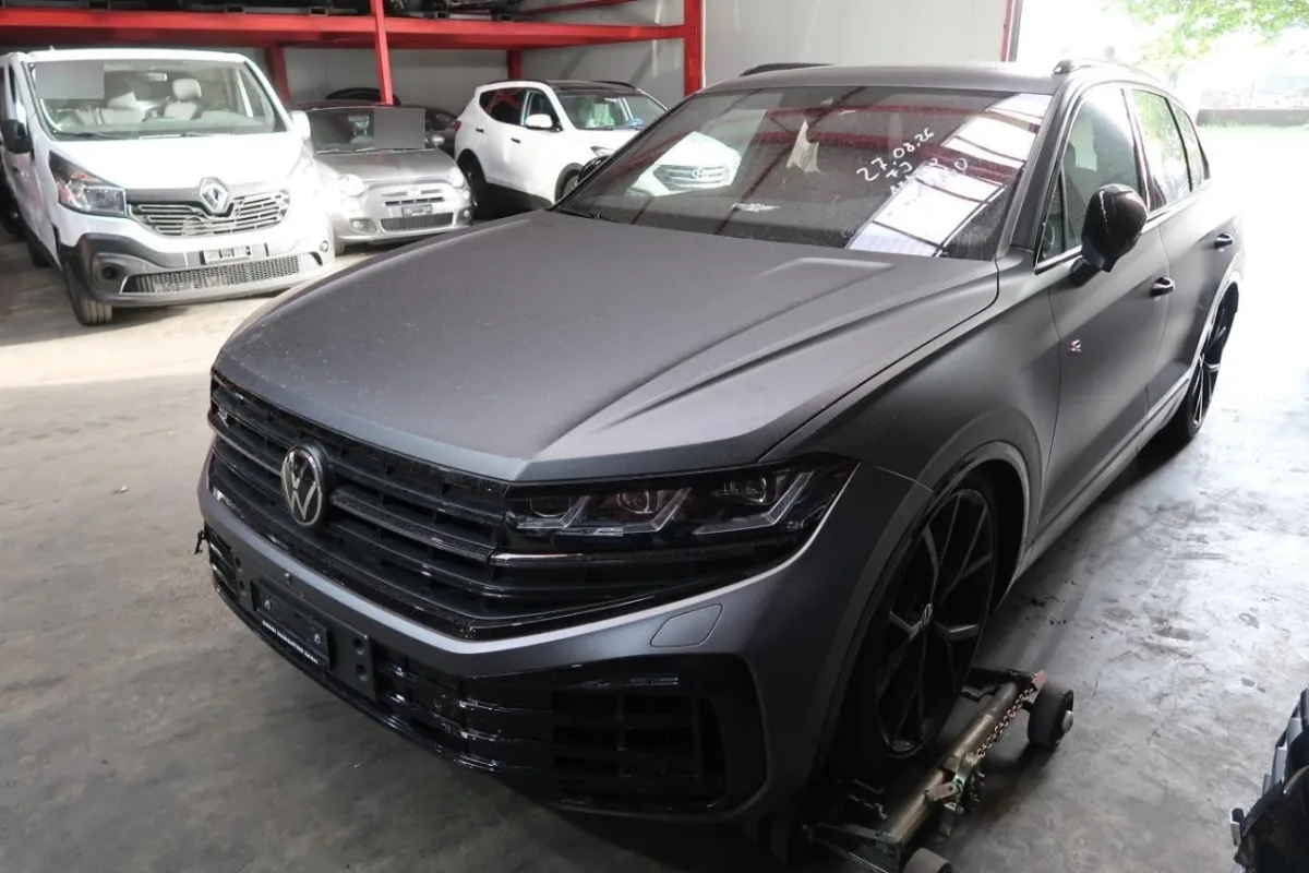 VW Touareg 3.0 PLUG-IN-HYBRID, 340 PS — zdjęcie 7