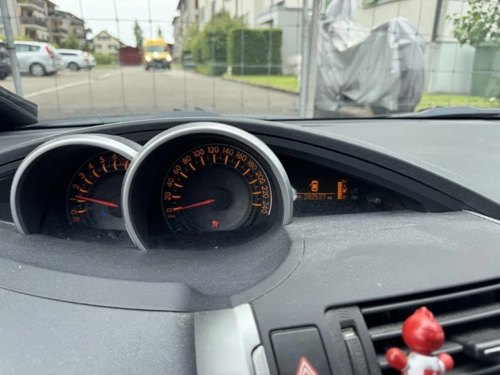 Toyota Verso 1.8 VVT-i Sol MiD 7P 1.8, 147 PS — zdjęcie 5