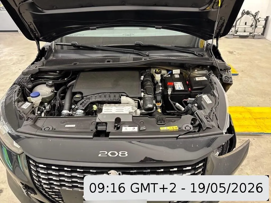 Peugeot 208 II - (UJ) 208 II Allure Pack 1.2, 101 PS — zdjęcie 11