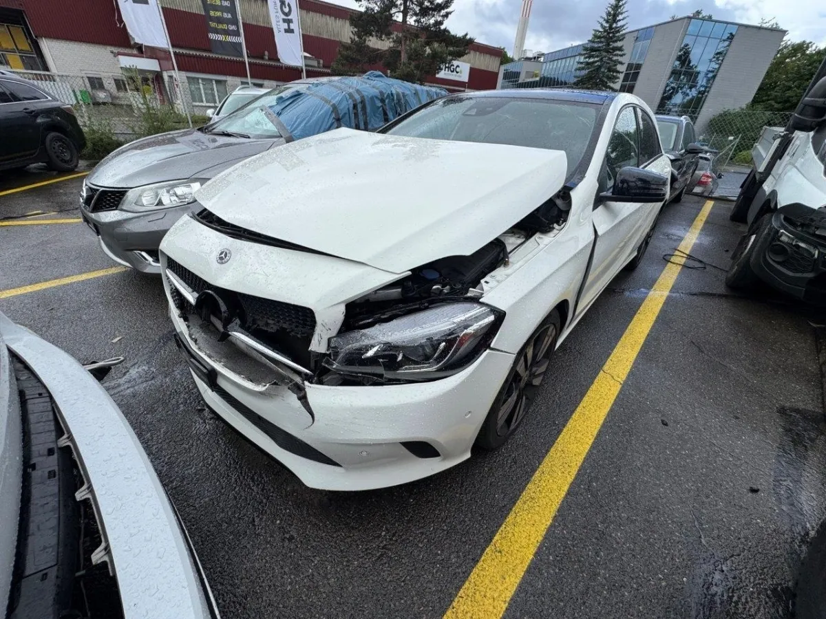 Mercedes-Benz A 200 d Urban, 136 PS — zdjęcie 15