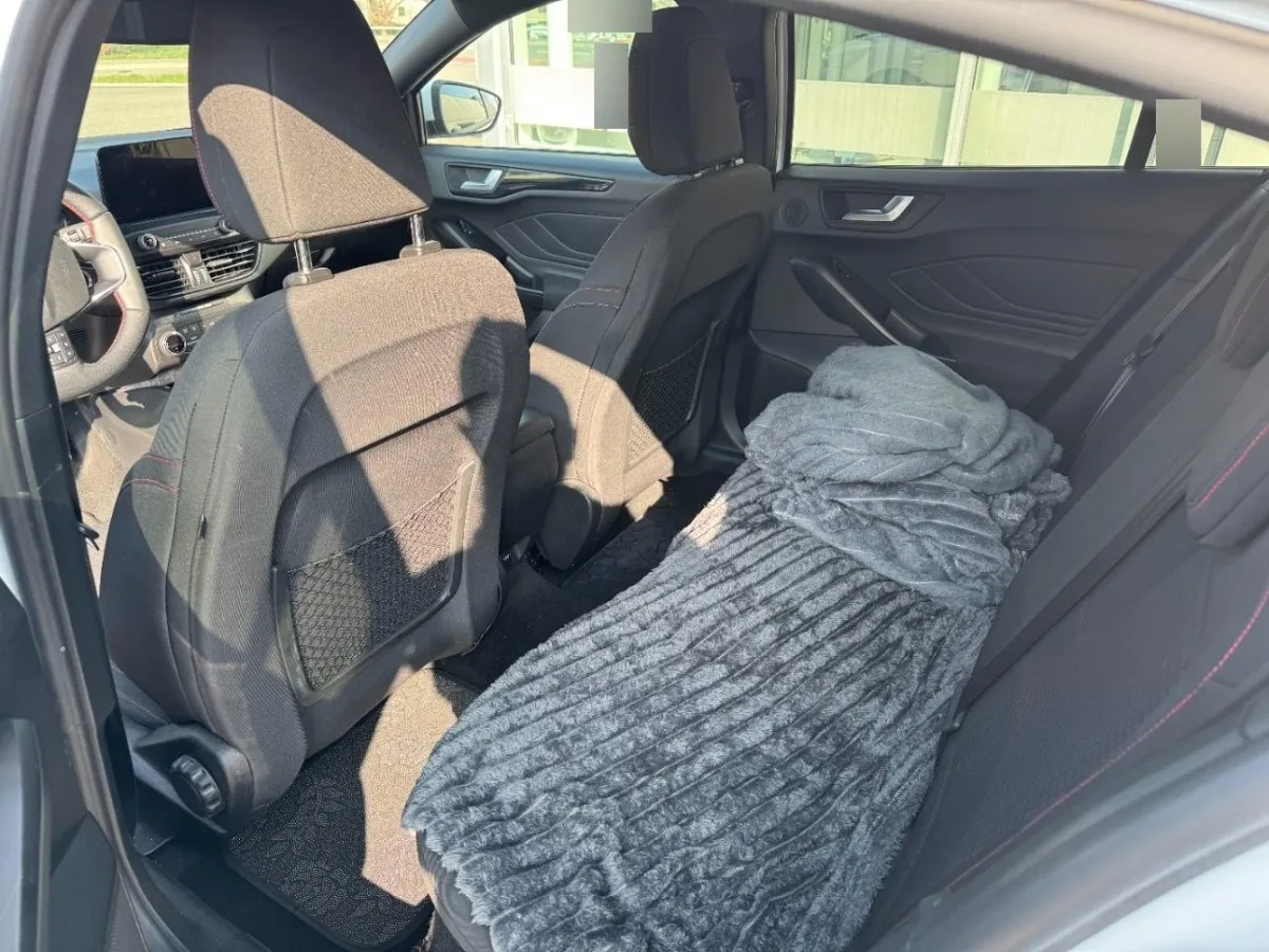 FORD Focus 1.0 SCTi ST Line, 125 PS — zdjęcie 11