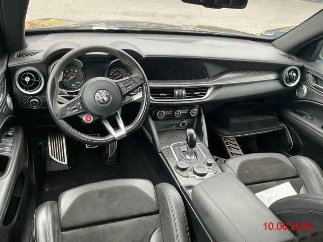 Alfa Romeo Stelvio 2.9 V6 Biturbo Q4 Quadrifoglio 2.9, 510 PS — zdjęcie 10