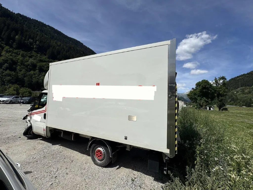 Iveco Daily 35 S 21HA8 K.-Ch. 3750 3.0 HPI 207, 207 PS — zdjęcie 2