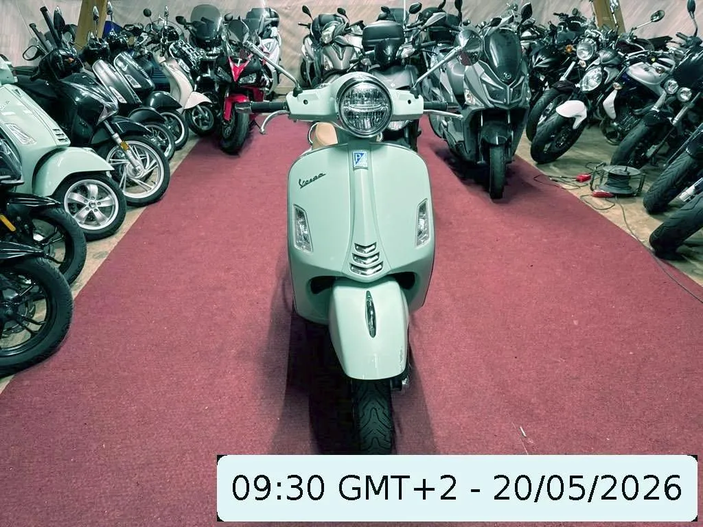 Piaggio Vespa GTS 125, 15 PS — zdjęcie 4